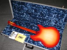 Rickenbacker 2015　#330 FG L/H_3