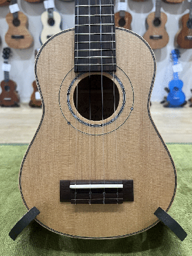 K.Yairi USL-MP2　ソプラノロングネック