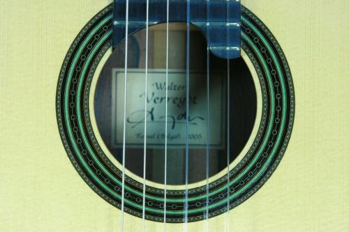 ＷＡＬＴＥＲ　ＶＥＲＲＥＹＤＴ 松/ハカランダ　2005年