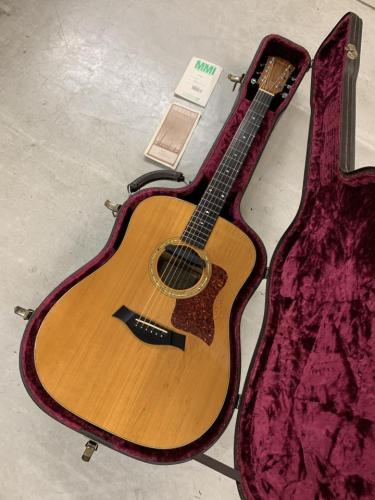 Taylor 510 ドレッドノートタイプ Fishman ピックアップ付き!ビンテージ感たっぷり!