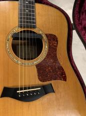 Taylor 510 ドレッドノートタイプ Fishman ピックアップ付き!ビンテージ感たっぷり!_3