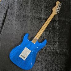 Fender FSR Made in Japan Hybrid II Stratocaster, Maple Fingerboard, Sapphire Blue Transparent_8