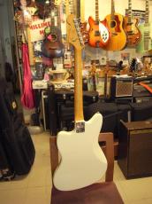Squier by Fender J Mascis Jazzmaster_3