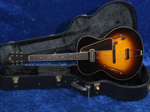 Archtop Tribute ATC150CC