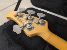 MUSIC MAN StingRay 4 Vintage Sunburst _9