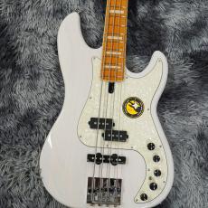 Sire Marcus Miller P8 4st WB (White Blonde) 【マーカスミラー監修】【2025年製】
