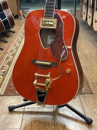 Gretsch G5034TFT Rancher Dreadnought with Bigsby