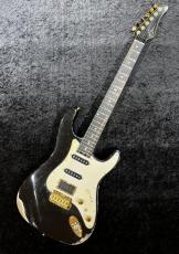Shue Guitars New Classic S TM40 w.Mid Boost Gold Hardware / Piano Black_2