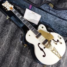 Gretsch G6136-55 Vintage Select Edition '55 Falcon Hollow Body with Cadillac Tailpiece Vintage White_2