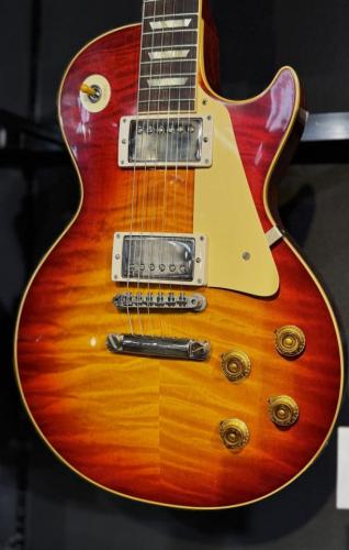 Gibson Custom Shop 【極上ワイドフレイム】1959 Les Paul Standard Reissue Factory Burst VOS #961689 [4.00kg]