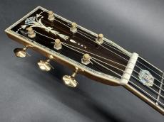 ASTURIAS EC-Emperor 2016年製 / Torch Inlay・German Spruce Top・Solid Rosewood Side and  Back・000-45 Style・Abalone Trim・Maple Binding・Hexagons Inlay・Bridge Inlay・Ebony Fingerboard and Bridge・All Lacquer Finish_8