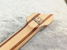 Sire Marcus Miller M6 4-String Headless / TS.S(タバコサンバーストサテン)【3.63kg】_7