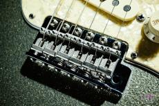 Fender Custom Shop Custom 1968 Stratocaster / 1998_7