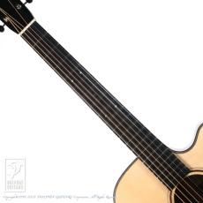 Santa Cruz OM Cutaway Custom Figured Mahogany (Short Scale) w/Raptor System EQ_5