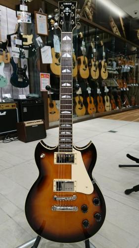 YAMAHA SG1820 BS