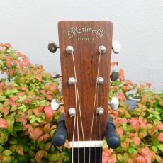 Martin 000-28_3