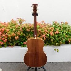 Martin 000-28_4