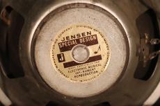 Fender 1964 Vibrolux_4