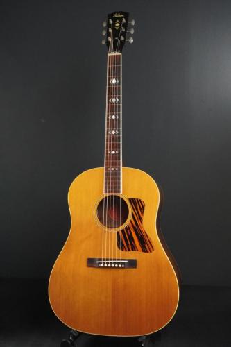Gibson ADVANCED JUMBO