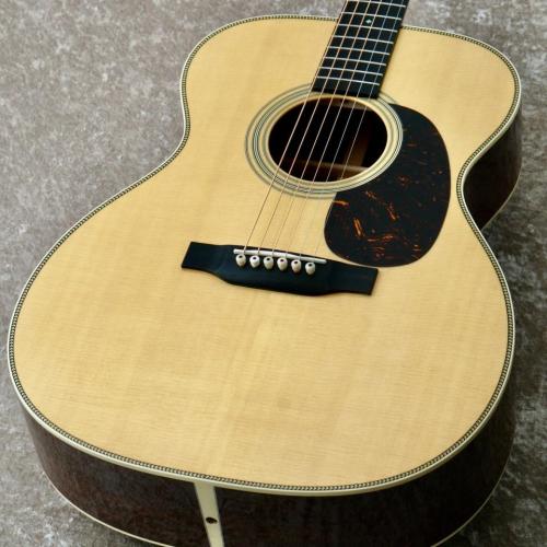 Martin 000-28 Standard #3025683【素直で扱いやすい】【現物動画あり】【Martin Tool Boxプレゼント】【ダブルケースキャンペーン】