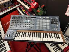 Arturia MATRIXBRUTE【中古】
