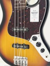 Fender Made in Japan Traditional 60s Jazz Bass 3-Color Sunburst_3