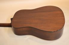 Martin D-18 GE Golden Era 1934　2005年製_13