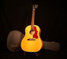 Gibson J-50【L.R.Baggs Element搭載でライブでも即戦力 コンディション良好でお手頃なJ-50が入荷しました! 】解説試奏動画ご覧下さい。