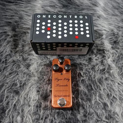 One Control Tiger Lily Tremolo