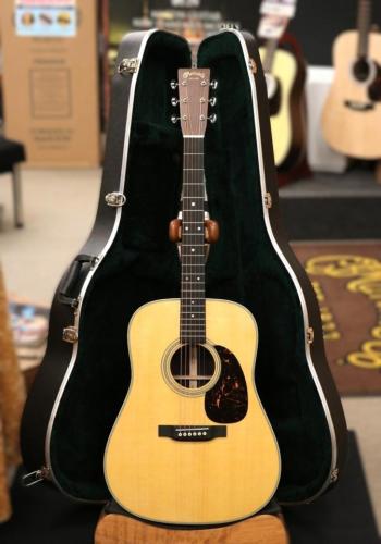 Martin 【Martin専門フロア】 D-28 Standard 【2024年製USED】【48回無金利】