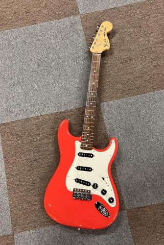 Fender Made in Japan Limited International Color Stratocaster, Rosewood Fingerboard, Morocco Red