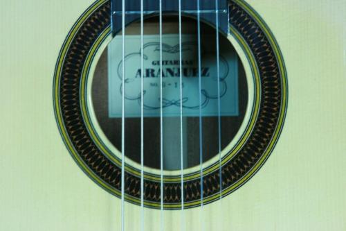 ARANJUEZ [アランフェス] B-15(バスギター)　オール単板