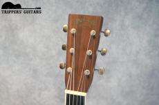 Martin HD-28LSV (1999) クラレンス・ホワイトからトニーライスに引き継がれた1935年製のD-28をモチーフに製作されたモデルです!_6