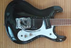 Mosrite USA The Ventures model black アーカンソー州での製造品_2