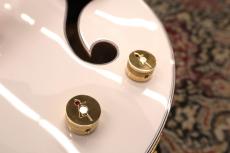Gretsch G6136TG Limited Edition Falcon Jr. w/Bigsby (#JT24082802) White ≒3.42kg_9