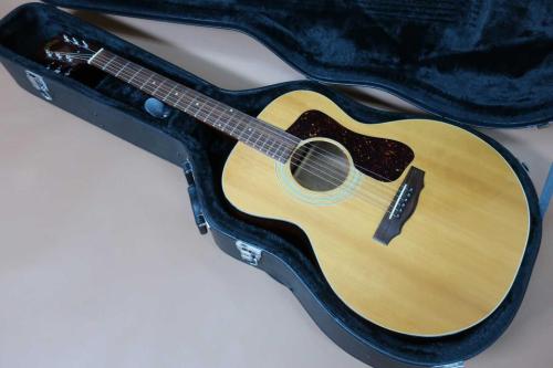 Guild F-30 NT Small Jumbo / Original Grover peg・Deep Body・Sitka Spruce Top・Mahogany Side and Back・Mahogany Neck・Under Finish Tortoise Color Pick guard【With Hard Case】 1979年製