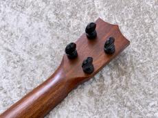 Famous FS-6cst 【ソプラノ】【マホガニーボディ】【トップ単板】【日本製】_6