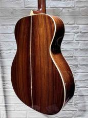 Martin OMJM 【ジョンメイヤー】【ピックアップ搭載】【2024年製】_8