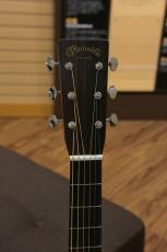 Martin D-28 STANDARD / Natural_5