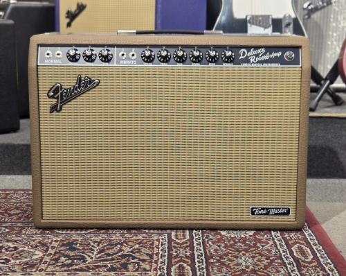 Fender FSR Limited Edition Tone Master Deluxe Reverb / COCOA [100V][モデリングアンプ]【店頭展示品】