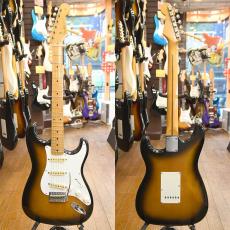 Fender Japan ST57-53_2