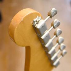 Fender Japan ST57-53_4