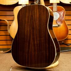 Gibson J-45 Custom_6