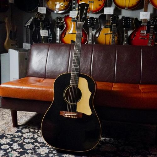 Gibson 1968 J-45 Black w/ L.R.Baggs Element