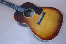 Gibson LG-1 / Spruce Top・Mahogany Side and Back・Jacaranda Fingerboard・Rectangular Bridge・Teardrop Small Pick guard・Nut Width 42,8mm Regular Neck・Ladder Bracing【With Gig Case】1953年頃製_3