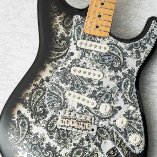 Fender Made in Japan Limited Stratocaster Black Paisley【限定復活】【3.51kg】【JD25024683】