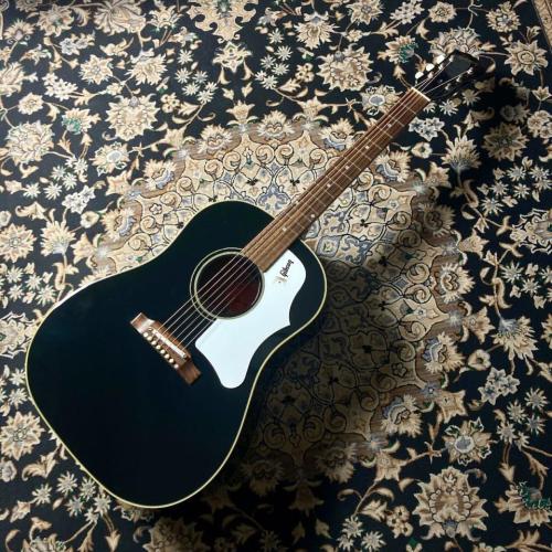 Gibson 1960s J-45 Original Ebony 2022 w/ Ceramic Adjustable Saddle Mod