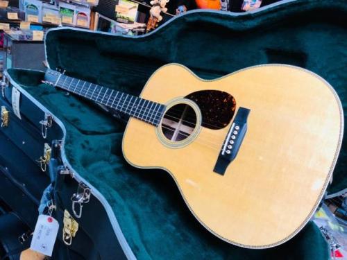 Martin  OM-28 Standard　Pickup Special　 【 アンプに繋げる マーチン OM28　STD スタンダード　】　　