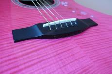 Morris TC-16 SPK / See-through pink・Englmann Spruce and Flame Sycamore Top・Solid African Mahogany Side and Back・Ebony Fingerboard and Bridge・Clear guard・With L.R.Baggs Element【With Original Hard Case】 2020年製_15