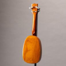 Kamaka Soprano Pineapple Gold Label_11